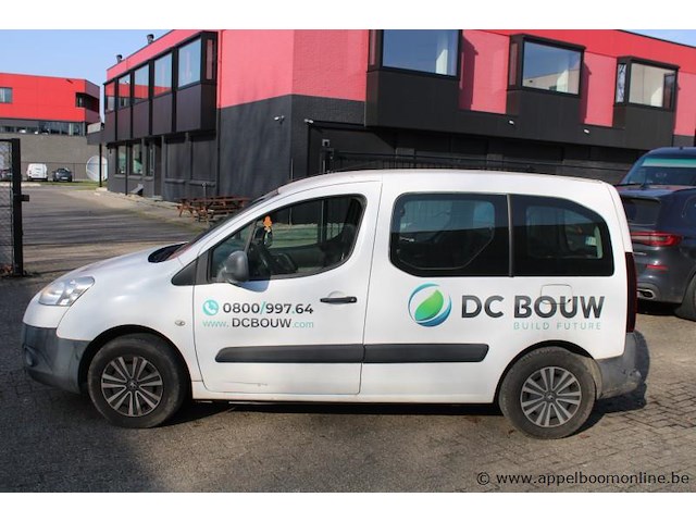 Stationwagen peugeot, partner, vf37j9hn0dn520558, 1e insch 13/06/2013, 1560cm³, 55kw,euro 5, 139271km, kentekenbewijs deel i, gelijkvormigheidsattest, keuring geldig tot 04/26 - afbeelding 8 van  18
