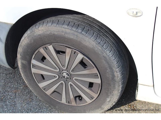 Stationwagen peugeot, partner, vf37j9hn0dn520558, 1e insch 13/06/2013, 1560cm³, 55kw,euro 5, 139271km, kentekenbewijs deel i, gelijkvormigheidsattest, keuring geldig tot 04/26 - afbeelding 9 van  18