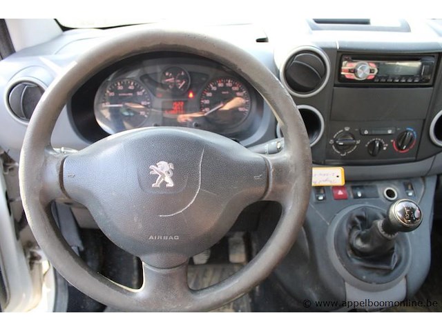 Stationwagen peugeot, partner, vf37j9hn0dn520558, 1e insch 13/06/2013, 1560cm³, 55kw,euro 5, 139271km, kentekenbewijs deel i, gelijkvormigheidsattest, keuring geldig tot 04/26 - afbeelding 7 van  18