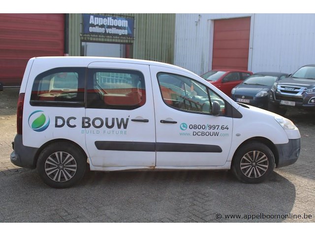 Stationwagen peugeot, partner, vf37j9hn0dn520558, 1e insch 13/06/2013, 1560cm³, 55kw,euro 5, 139271km, kentekenbewijs deel i, gelijkvormigheidsattest, keuring geldig tot 04/26 - afbeelding 13 van  18