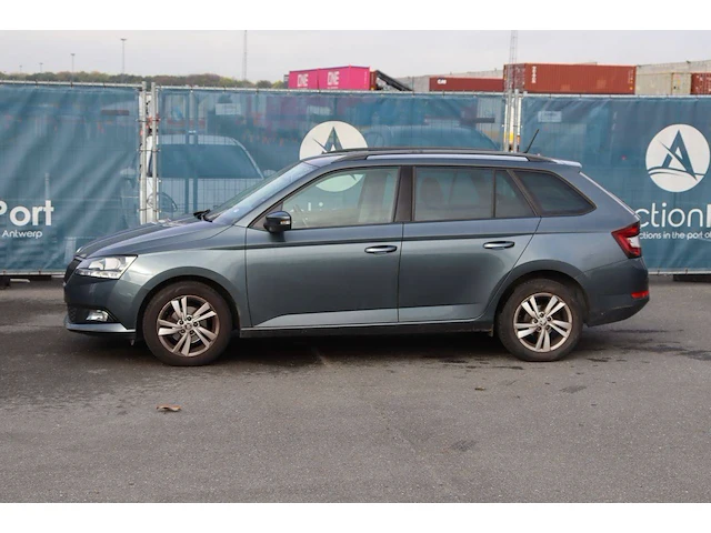 Stationwagen škoda fabia benzine 75pk 2019 (marge) - afbeelding 1 van  1