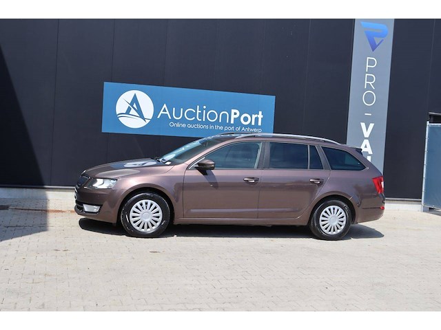 Stationwagen škoda octavia diesel 110pk 2014 - afbeelding 1 van  1