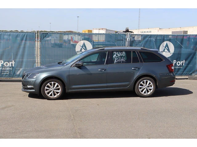 Stationwagen skoda octavia diesel 115pk 2019 (marge) - afbeelding 1 van  1