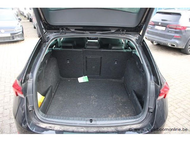 Stationwagen skoda, octavia, tmbjr7nx1ny057860, datum eerste insch 24/10/2022, 1498cm³, 110kw, euro 6d, benzine, kentekenbewijs deel i + ii - afbeelding 10 van  19