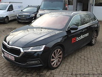 Stationwagen skoda, octavia, tmbjr7nx1ny057860, datum eerste insch 24/10/2022, 1498cm³, 110kw, euro 6d, benzine, kentekenbewijs deel i + ii
