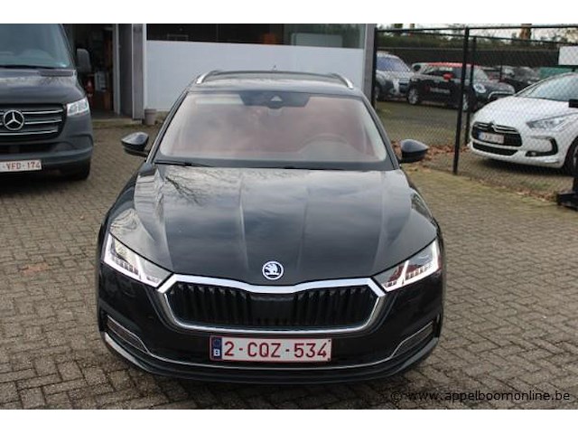 Stationwagen skoda, octavia, tmbjr7nx1ny057860, datum eerste insch 24/10/2022, 1498cm³, 110kw, euro 6d, benzine, kentekenbewijs deel i + ii - afbeelding 12 van  19