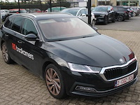 Stationwagen skoda, octavia, tmbjr7nx1ny057860, datum eerste insch 24/10/2022, 1498cm³, 110kw, euro 6d, benzine, kentekenbewijs deel i + ii - afbeelding 13 van  19