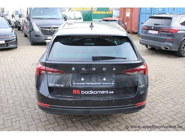 Stationwagen skoda, octavia, tmbjr7nx1ny057860, datum eerste insch 24/10/2022, 1498cm³, 110kw, euro 6d, benzine, kentekenbewijs deel i + ii - afbeelding 16 van  19