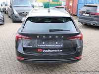 Stationwagen skoda, octavia, tmbjr7nx1ny057860, datum eerste insch 24/10/2022, 1498cm³, 110kw, euro 6d, benzine, kentekenbewijs deel i + ii - afbeelding 16 van  19