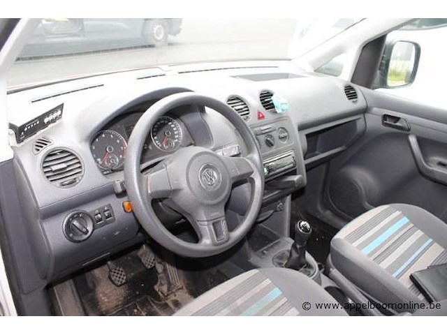 Stationwagen volkswagen caddy , cng, datum 1ste inschrijving 29/5/2015, cahssisnummer wv2zzz2kzfx148722, 110.653km, euro 5b - afbeelding 2 van  12