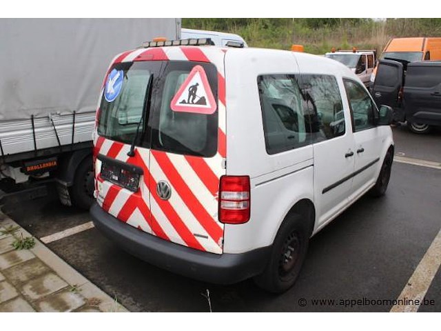 Stationwagen volkswagen caddy , cng, datum 1ste inschrijving 29/5/2015, chasisnummer wv2zzz2kzfx148722, 110.653km, euro 5b, distributieriem defect - afbeelding 7 van  12