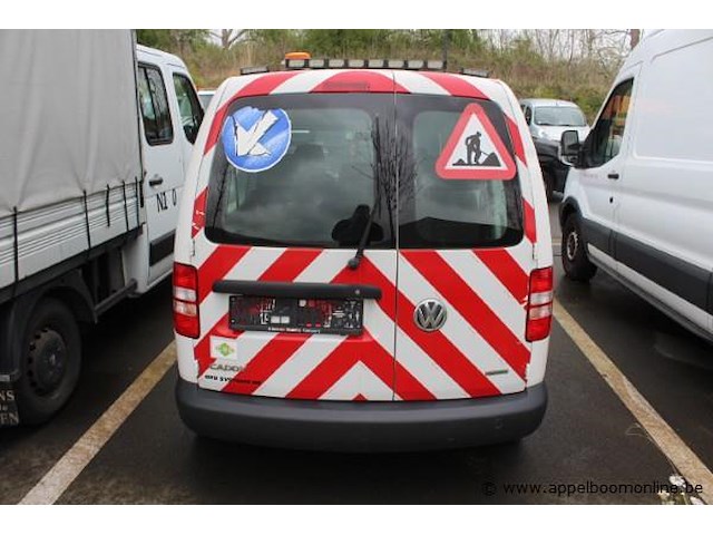 Stationwagen volkswagen caddy , cng, datum 1ste inschrijving 29/5/2015, chasisnummer wv2zzz2kzfx148722, 110.653km, euro 5b, distributieriem defect - afbeelding 8 van  12