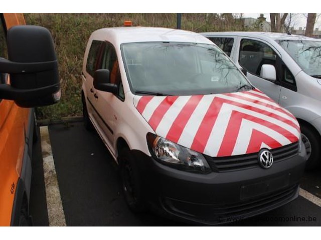 Stationwagen volkswagen caddy, cng, datum 1ste inschrijving 29/6/2015, chassisnummer wv1zzz2kzfx150298, 45.319km, euro 5b - afbeelding 3 van  8