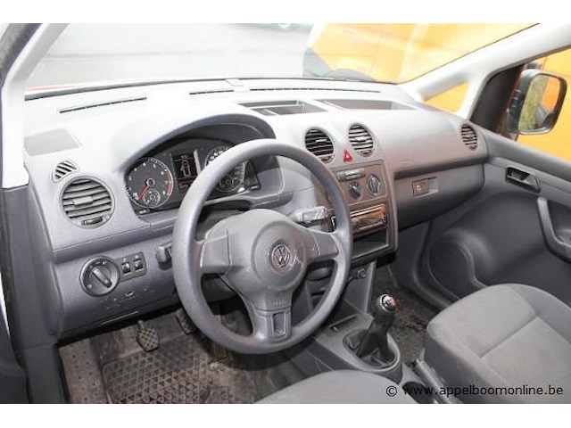 Stationwagen volkswagen caddy, cng, datum 1ste inschrijving 29/6/2015, chassisnummer wv1zzz2kzfx150298, 45.319km, euro 5b - afbeelding 6 van  8