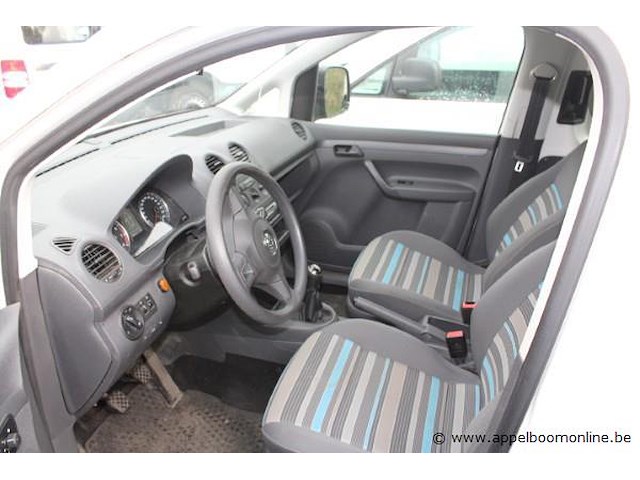 Stationwagen volkswagen caddy, cng, datum 1ste inschrijving 29/6/2015, chassisnummer wv2zzz2kzfx151169, 59,679km, euro 5b - afbeelding 10 van  14