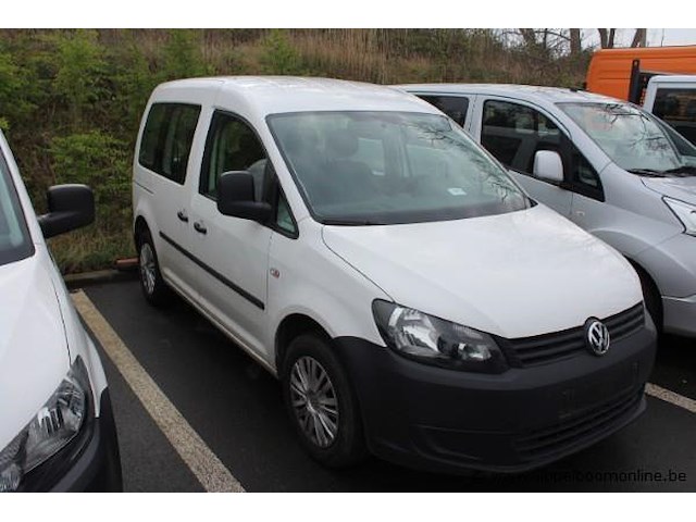 Stationwagen volkswagen caddy, cng, datum 1ste inschrijving 3/8/2016, chassisnummer wv2zzz2kzfx151331, 75.805km, euro 5b - afbeelding 4 van  10