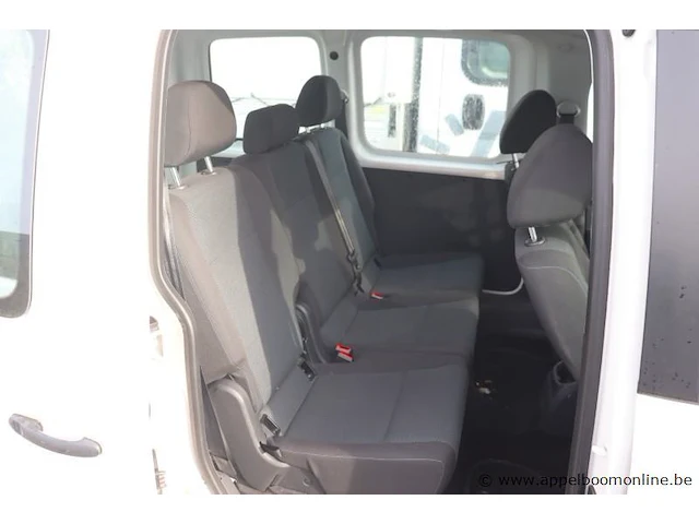 Stationwagen volkswagen caddy, datum 1ste inschr 24/5/2016, chassis nr wv2zzz2kgx139361, km-stand 37626, benzine, euro 6b - afbeelding 2 van  14