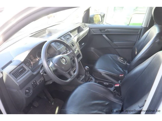 Stationwagen volkswagen caddy, datum 1ste inschr 29/08/2016, km-stand 50762, chassisnr wv2zzz2kzhx026342,cng, euro 6b schade rondom - afbeelding 9 van  15