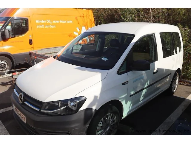 Stationwagen volkswagen caddy, datum 1ste inschr 29/08/2016, km-stand 51865, chassisnr wv2zzz2kzhx027612,cng, euro 6b schade rondom - afbeelding 1 van  14