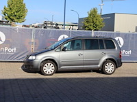 Stationwagen volkswagen touran benzine (marge)