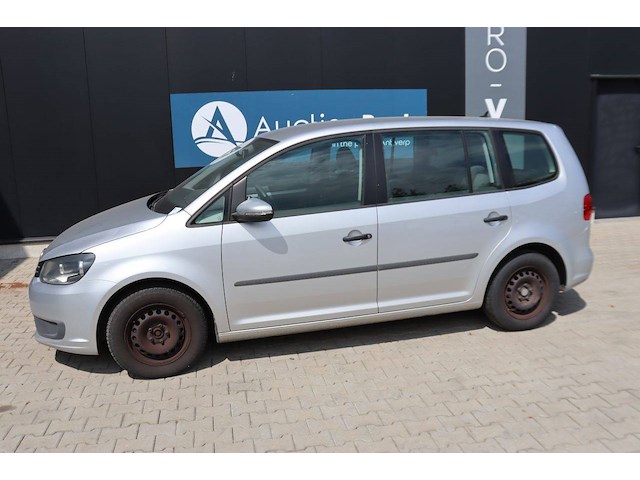 Stationwagen volkswagen touran diesel - afbeelding 1 van  1