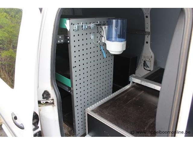 Stationwagen volkswagen vw caddy, cng, datum 1ste inschrijcing 29/6/2015, chassisnummer wv1zzz2kzhx010985, 136759km, euro 5b - afbeelding 5 van  9