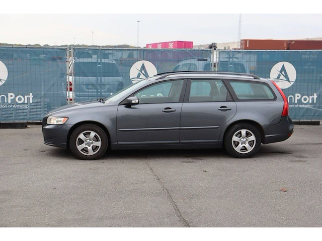 Stationwagen volvo v50 diesel 110pk 2008 (marge) - afbeelding 1 van  1