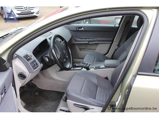 Stationwagen volvo, v50, yv1mw76e292493857, 1e insch 01/04/09, 1560cm³, 80kw, diesel, euro 5, 152116km, kentekenbewijs gelijkvormigheidsattest, keuring geldig tot 01/04/26 - afbeelding 8 van  19