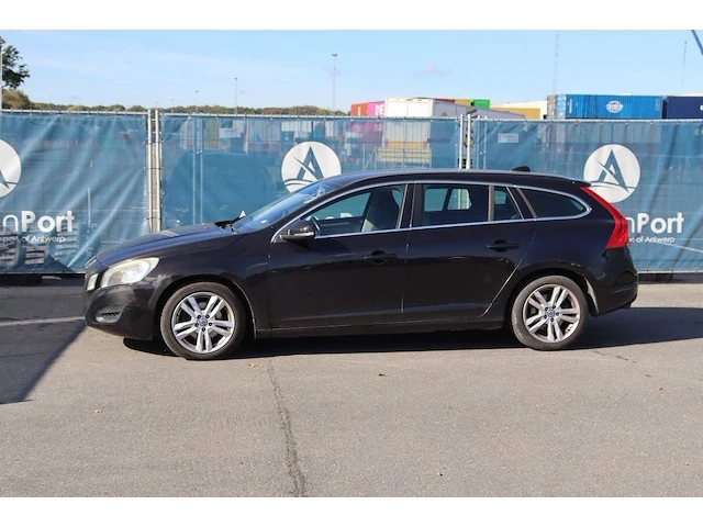 Stationwagen volvo v60 diesel 115pk 2013 (marge) - afbeelding 1 van  1