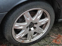 Stationwagen volvo v70, yv1sw799942396508, 1e inschr 27/04/04, 2401cm³, 120kw, euro 3, diesel, 324633km vlgs ltst keuring, kentekenbewijs, gelijkvormigheidsattest, keuring gelding 27/04/2020 - afbeelding 2 van  13