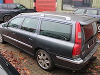 Stationwagen volvo v70, yv1sw799942396508, 1e inschr 27/04/04, 2401cm³, 120kw, euro 3, diesel, 324633km vlgs ltst keuring, kentekenbewijs, gelijkvormigheidsattest, keuring gelding 27/04/2020 - afbeelding 9 van  13