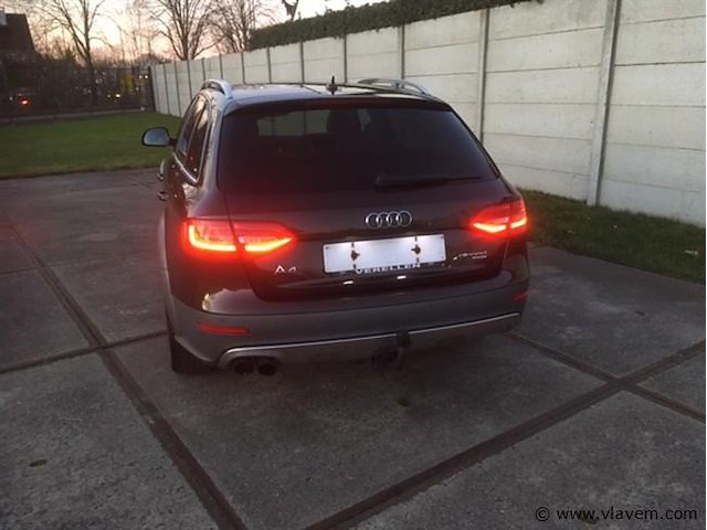 Stationwagen - afbeelding 6 van  18