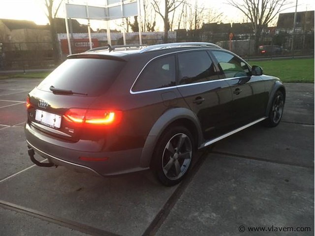 Stationwagen - afbeelding 15 van  17