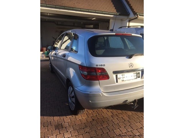 Stationwagen - afbeelding 4 van  8