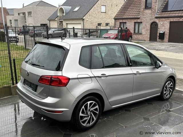 Stationwagen - afbeelding 3 van  13
