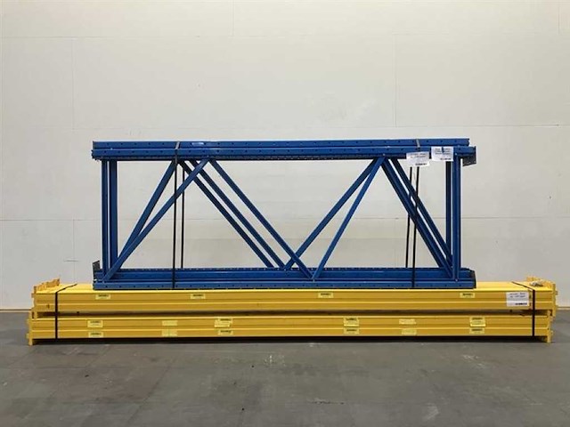 Staw op - palletstelling - pallet racking - afbeelding 1 van  4