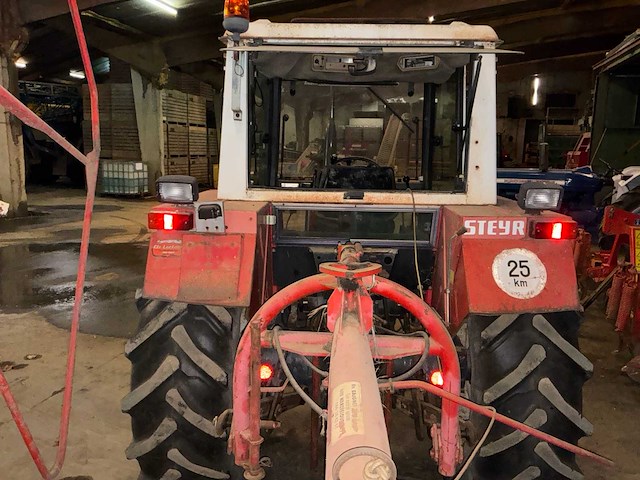 Stayer 8070 2wd landbouwtractor - afbeelding 13 van  18
