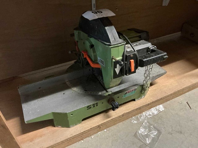 Stb afkortcirkelzaagmachine - afbeelding 1 van  4