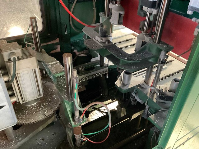 Stb freesmachine - afbeelding 8 van  8