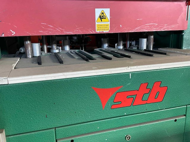 Stb freesmachine - afbeelding 1 van  2