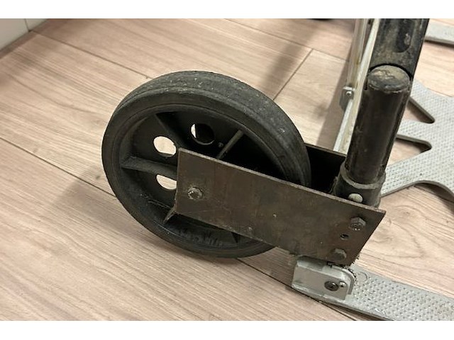 Steekkar - afbeelding 3 van  4