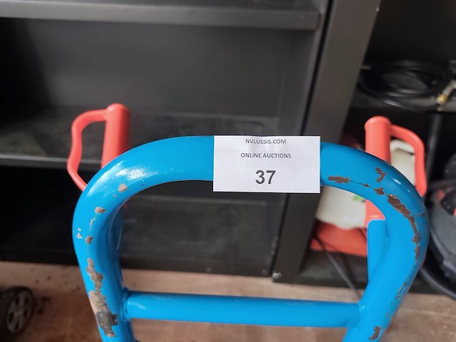 Steekwagen blauwe kleur - afbeelding 6 van  6