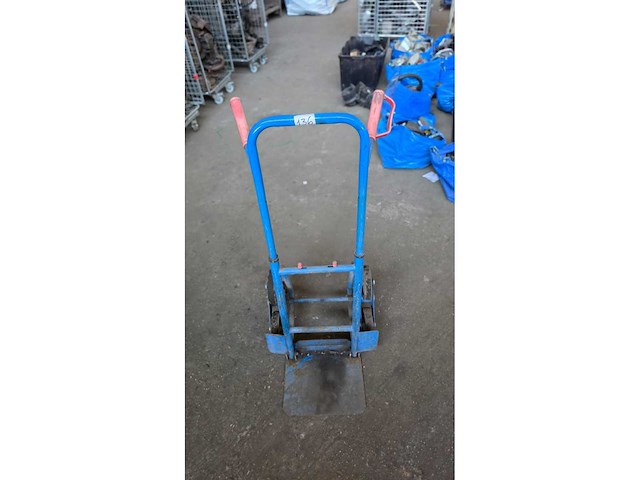 Steekwagen met 3 wielen voor trappen - afbeelding 1 van  3