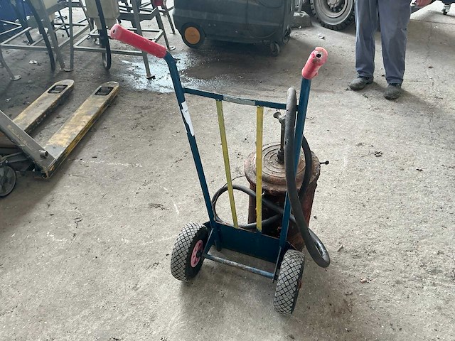 Steekwagen met vetpomp - afbeelding 3 van  6