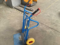 Steekwagen met volkern wielen - afbeelding 1 van  4