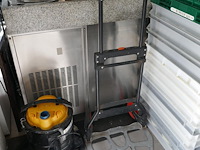 Steekwagen + stofzuigers - afbeelding 1 van  6