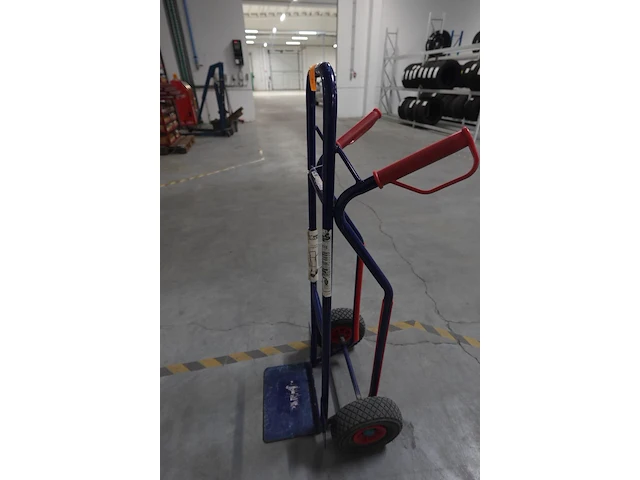 Steekwagen - afbeelding 2 van  2