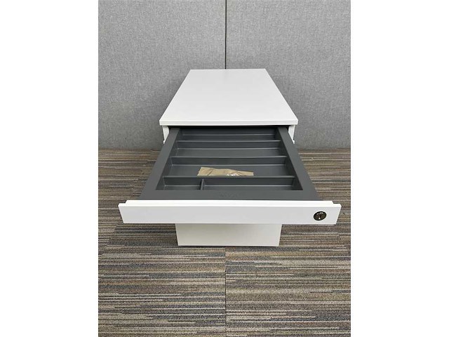 Steelcase - file cabinets (4x) - afbeelding 3 van  13