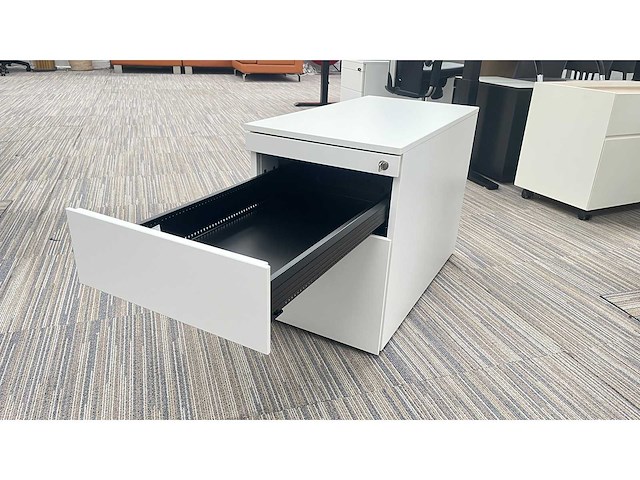 Steelcase - file cabinets (4x) - afbeelding 7 van  13