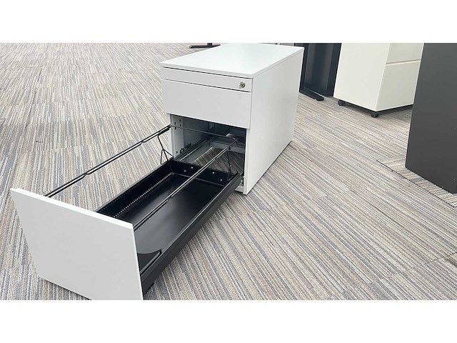 Steelcase - file cabinets (4x) - afbeelding 8 van  13